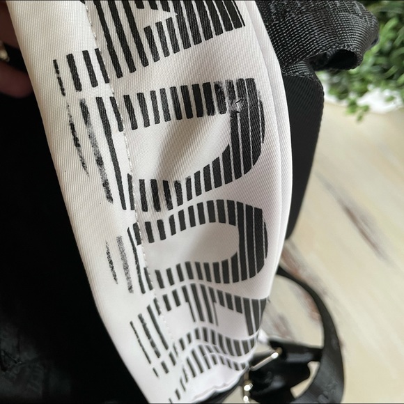 Steve madden black and white mini backpack - Picture 6 of 8